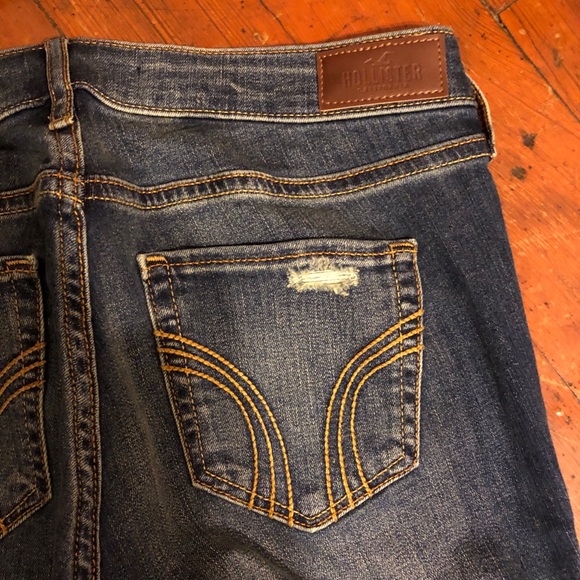 Hollister Destroyed Jeans - Picture 5 of 5